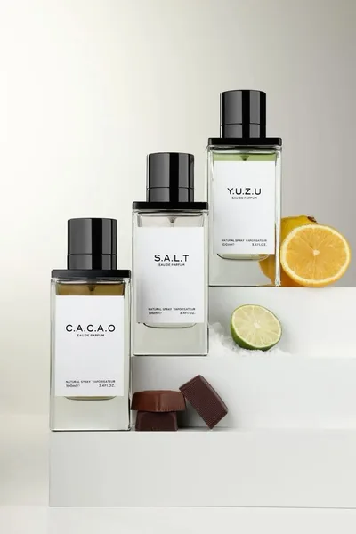 Perfume ad created with Promer AI Ad Clone